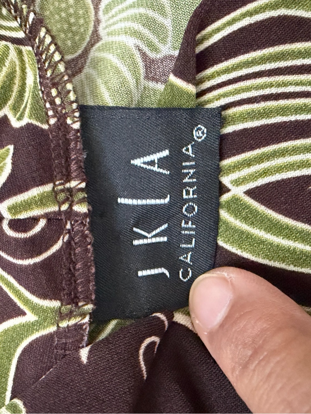 JKLA California woman top